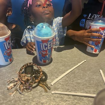 Dave & Buster's Pooler - Arcades Near Me - Pooler, Georgia
