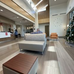 North Hills Family Medicine - Lobby waiting area