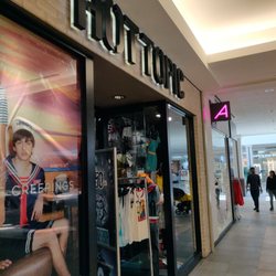 Hot Topic