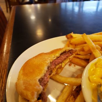 Cotton Patch Cafe - My 4 year olds kids meal - American Near Me - Georgetown, Texas