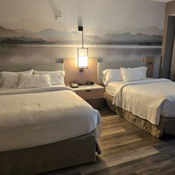 Courtyard by Marriott Los Angeles Monterey Park - These beds were so comfy that even my kids slept in late.