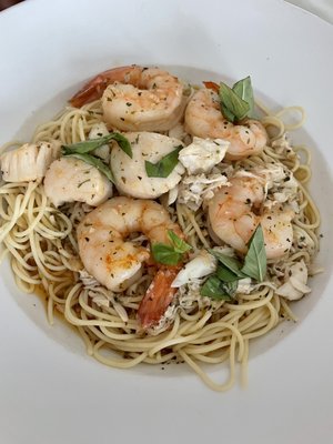 Borghi's By The Bay by null