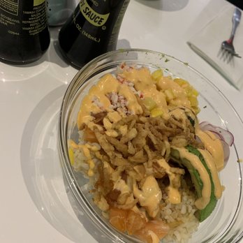 Poke Loa - Half salmon half spicy tuna! Always add avocado - Poke Near Me - Elmwood, Louisiana Poke Loa - Half salmon half spicy tuna! Always add avocado - Poke Near Me - Elmwood, Louisiana