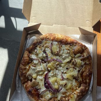 Village Baker - Bbq Chicken Pizza - Sandwiches Near Me - Pleasant Grove, Utah Village Baker - Bbq Chicken Pizza - Sandwiches Near Me - Pleasant Grove, Utah