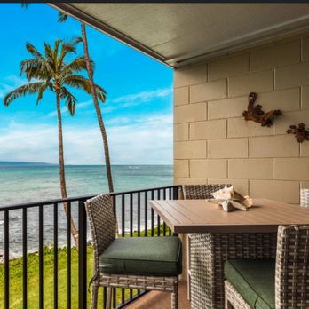 Noelani Condominium Resort - Balcony with ocean view - Vacation Rentals Near Me - Lahaina, Hawaii