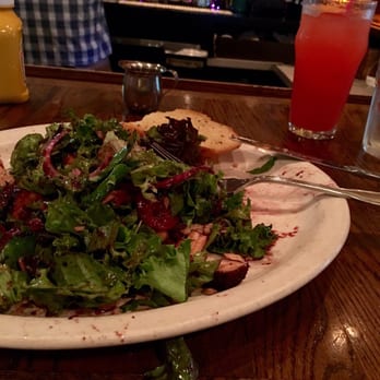 Warren House Pub - Smoked Salmon Salad and a Rum Runner in the background - American Near Me - Cannon Beach, Oregon Warren House Pub - Smoked Salmon Salad and a Rum Runner in the background - American Near Me - Cannon Beach, Oregon