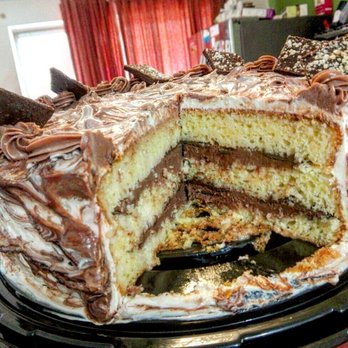 Suspiros Cakes - Desserts Near Me - Tucson, Arizona Suspiros Cakes - Desserts Near Me - Tucson, Arizona