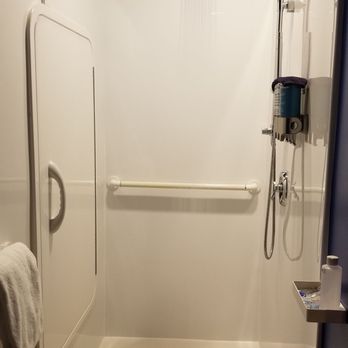 Anicca Float Club - Shower area...needs a bath mat/towel - Float Spa Near Me - Naperville, Illinois