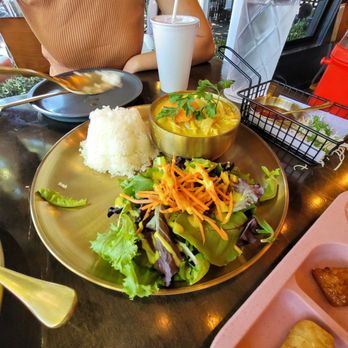 The Baan Thai Cuisine - Yellow chicken curry - Thai Near Me - San Anselmo, California The Baan Thai Cuisine - Yellow chicken curry - Thai Near Me - San Anselmo, California