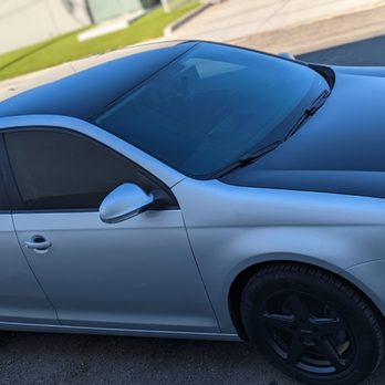 DC Luxury Wraps - Gloss black hood wrap and roof wrap using 3m vinyl - Vehicle Wraps Near Me - Santa Ana, California DC Luxury Wraps - Gloss black hood wrap and roof wrap using 3m vinyl - Vehicle Wraps Near Me - Santa Ana, California