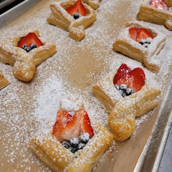 Community Kitchen Pittsburgh - Handmade pastries for a breakfast catering. - Caterers Near Me - Pittsburgh, Pennsylvania Community Kitchen Pittsburgh - Handmade pastries for a breakfast catering. - Caterers Near Me - Pittsburgh, Pennsylvania