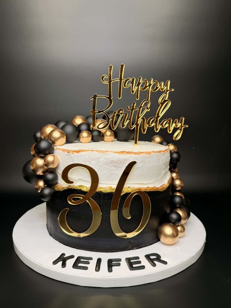 Moonlight Bakery Logo