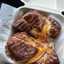 Cretzel Ham&Cheese Melt Cretzel Ham&Cheese Melt