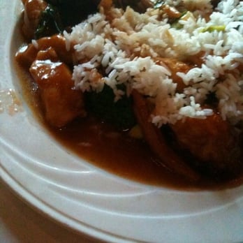 Mon Jin Lau - General Tso's Chicken - Asian Fusion Near Me - Troy, Michigan