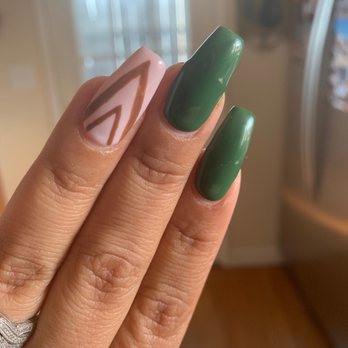 Lavender Nails - Nail Salons Near Me - San Jose, California