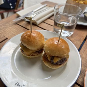 Flex Mussels - Sliders - Seafood Near Me - New York, New York