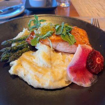 Seven Sisters - Miso ginger salmon - Cocktail Bars Near Me - Tuolumne, California Seven Sisters - Miso ginger salmon - Cocktail Bars Near Me - Tuolumne, California