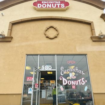 Encinitas Donut House - Storefront - Donuts Near Me - Encinitas, California