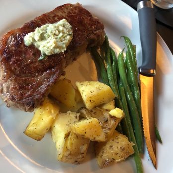 Maxine's On Shine - 10oz NY Strip - New American Near Me - Orlando, Florida Maxine's On Shine - 10oz NY Strip - New American Near Me - Orlando, Florida
