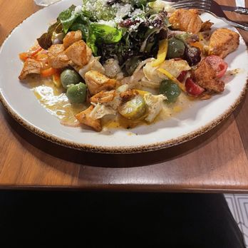 Star Bar & Bistro - Mediterranean salad with salmon - Breakfast & Brunch Near Me - Minneapolis, Minnesota Star Bar & Bistro - Mediterranean salad with salmon - Breakfast & Brunch Near Me - Minneapolis, Minnesota