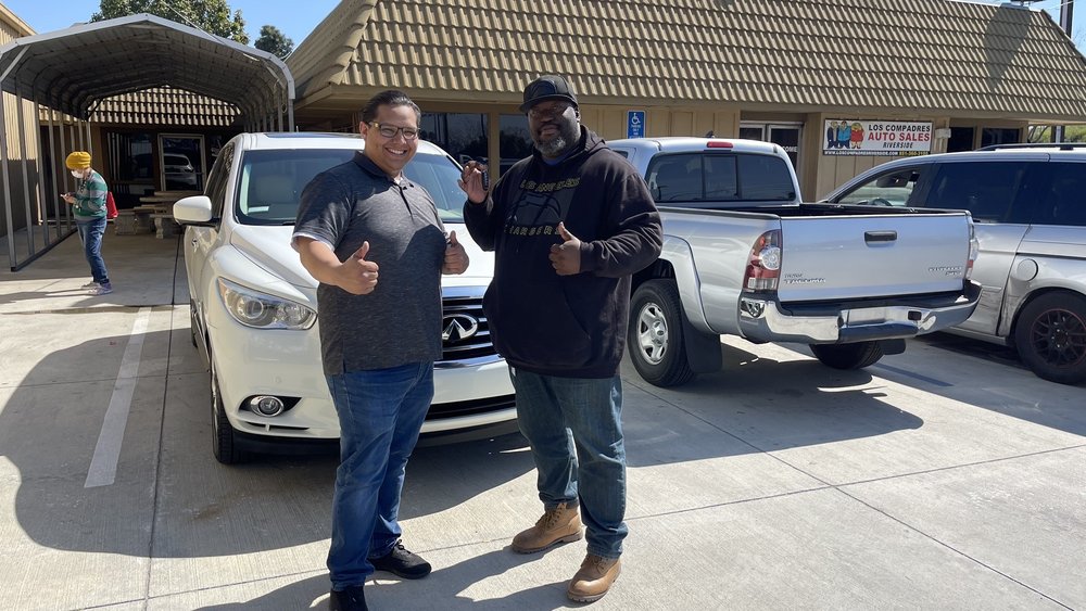 LOS COMPADRES AUTO SALES Updated September 2024 24 Reviews 6645