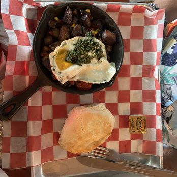 The Porch - Hash skillet - Sports Bars Near Me - Winter Park, Florida The Porch - Hash skillet - Sports Bars Near Me - Winter Park, Florida