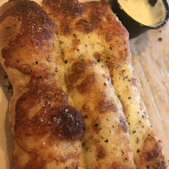 Rustic Fire - Good breadsticks - Pizza Near Me - Paso Robles, California