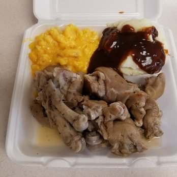 BJ's Restaurant - pig feet w/my choice of 2 sides - Soul Food Near Me - Beacon, New York