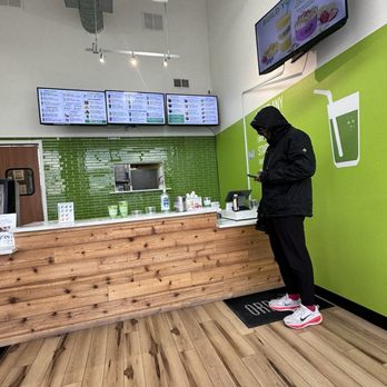 Live Fresh Cold Pressed Juice + Smoothie Bar - Juice Bars & Smoothies Near Me - Pittsburgh, Pennsylvania