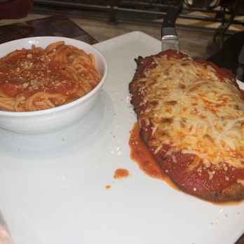 Cibare Italian Kitchen - Chicken parm - Italian Near Me - St. Louis, Missouri