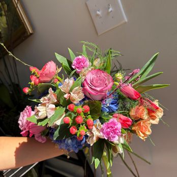 Flowers Plus - Florists Near Me - Charlotte, North Carolina Flowers Plus - Florists Near Me - Charlotte, North Carolina