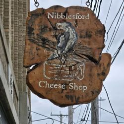 Nibblesford - Do not miss this sign!