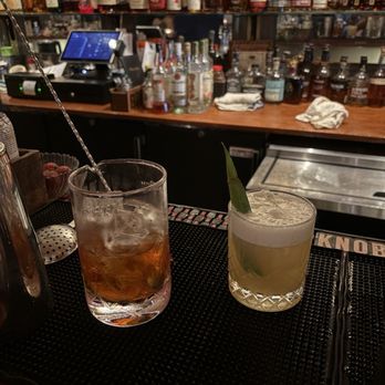 1 Tippling Place - Cocktail Bars Near Me - Philadelphia, Pennsylvania