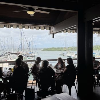 Restaurant 604 - Patio Seating - Breakfast & Brunch Near Me - Honolulu, Hawaii Restaurant 604 - Patio Seating - Breakfast & Brunch Near Me - Honolulu, Hawaii