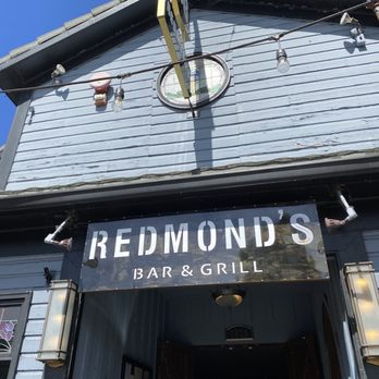 Redmond's Bar & Grill - American Near Me - Redmond, Washington