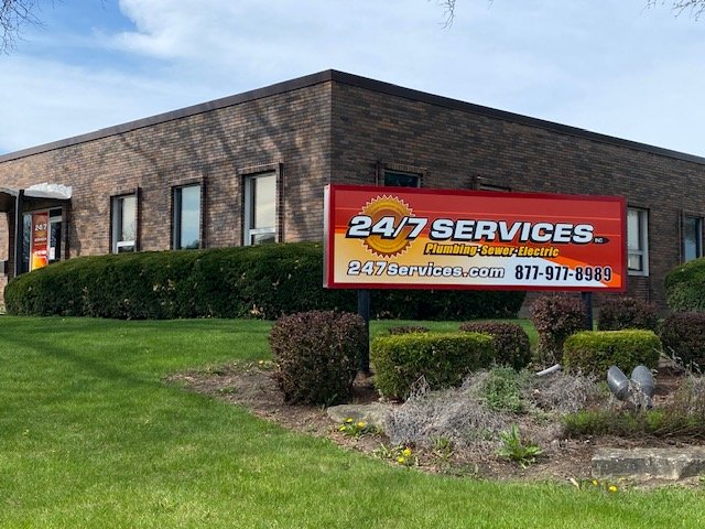 Slide of 24/7 Services