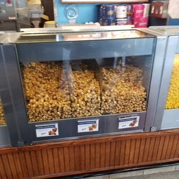 Garrett Popcorn Shops - Popcorn Shops Near Me - Chicago, Illinois Garrett Popcorn Shops - Popcorn Shops Near Me - Chicago, Illinois