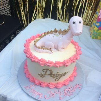 Pin Up Cakes - Pin up cakes never fails me. They always manage to bring everything to life with my ideas. - Patisserie/Cake Shop Near Me - Whittier, California