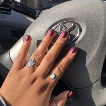 B Nails - Nail Salons Near Me - Lincoln City, Oregon