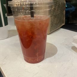 strawberry bliss 2/10 mid strawberry bliss 2/10 mid