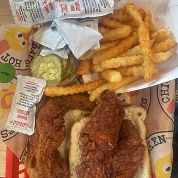 Dave's Hot Chicken - Chicken Shop Near Me - Dover, Delaware
