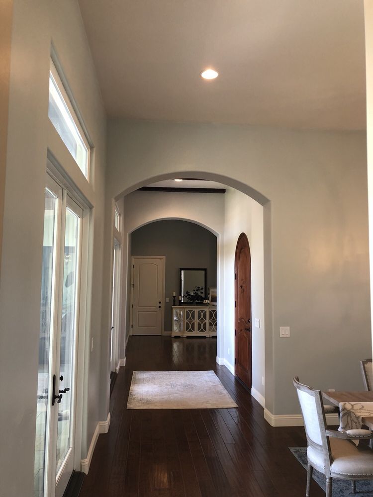 Slide of Valdez Construction Roofing