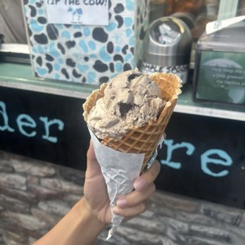 Holy Cow Ice Cream Café - Ice Cream & Frozen Yogurt Near Me - Gloucester, Massachusetts