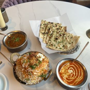 Royal Indian Curry House - Garlic Naan, lamb curry, Butter Chicken, Shrimp Biryani - Indian Near Me - Long Beach, California
