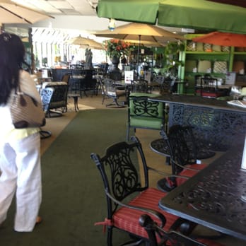 Fortunoff Backyard Store - Furniture Stores Near Me - Staten Island, New York