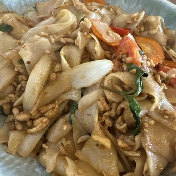 Siam Station - Pad Kee Mow - Thai Near Me - Irvine, California