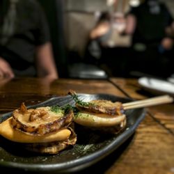 Zakkushi Dining On Main - Giant scallop w/ soy sauce & butter