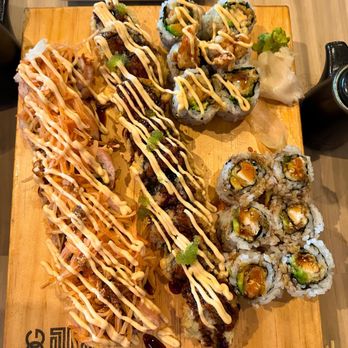 Hasuno - Sushi Rolls: Super Spider, Crunchy Spice Tuna, Crunch, Chicken Tempura - Sushi Bars Near Me - Indianapolis, Indiana Hasuno - Sushi Rolls: Super Spider, Crunchy Spice Tuna, Crunch, Chicken Tempura - Sushi Bars Near Me - Indianapolis, Indiana