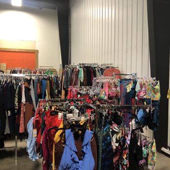 Black Friday - Women's Clothing Near Me - West Plains, Missouri
