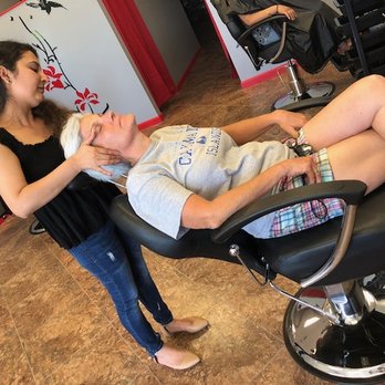 Threading by Makeover Planet - Relaxing temple massage after an eyebrow threading! - Threading Services Near Me - Poughkeepsie, New York Threading by Makeover Planet - Relaxing temple massage after an eyebrow threading! - Threading Services Near Me - Poughkeepsie, New York